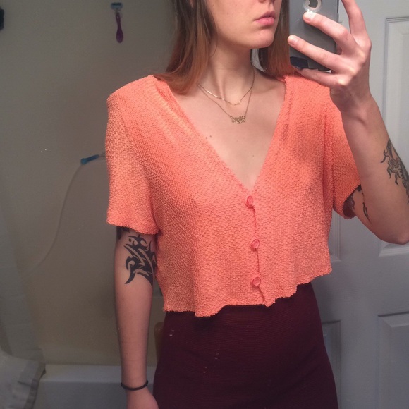 Vintage Peach Crop Top - Picture 2 of 7